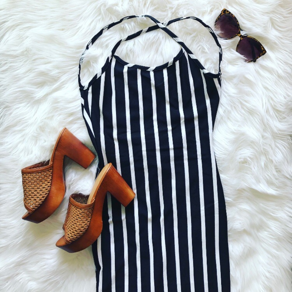 NWOT striped cross back dress size XS & Small
